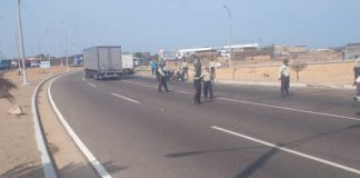 Dos lesionados durante vuelco en Punto Fijo