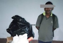 Este sujeto botaba basura en la calle y lo sorprendieron en Coro