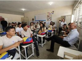 Esto advierte el Ministro de Educación