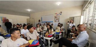 Esto advierte el Ministro de Educación