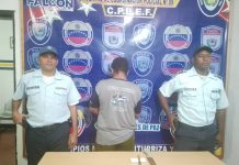 Hombre amenazaba con un machete a su pareja en Chichiriviche