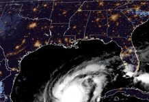 Milton bajó de intensidad pero sigue peligroso