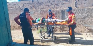 Le cayó una pared encima en Caja de Agua