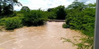 Lluvias originaron restricción de vehículos en el puente La Primavera en Buchivacoa