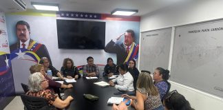 Familias de Balcones de Paraguaná en la búsqueda de la protocolización de sus viviendas