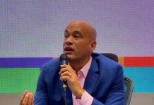 Ministro de Educación busca fortalecer las direcciones de las escuelas