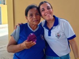 Homenajeado personal obrero, administrativo y cocineras de la patria en la UE Alí Primera