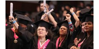 Universidad del magisterio aspira formar 300 mil maestros