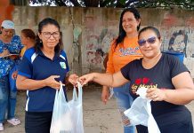 Pescado fresco y gratuito llegó a más de 50 familias en Pueblo Nuevo
