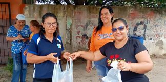 Pescado fresco y gratuito llegó a más de 50 familias en Pueblo Nuevo