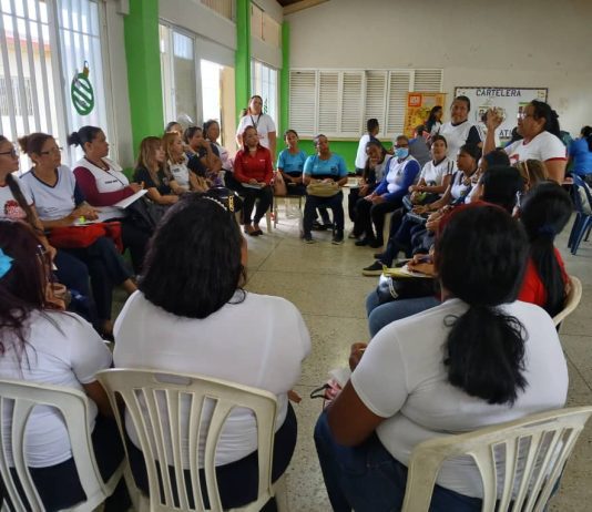 Calidad Educativa Los Taques socializa adaptaciones Curriculares