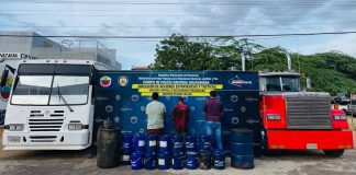 Tres detenidos por venta ilegal de combustible en Punto Fijo