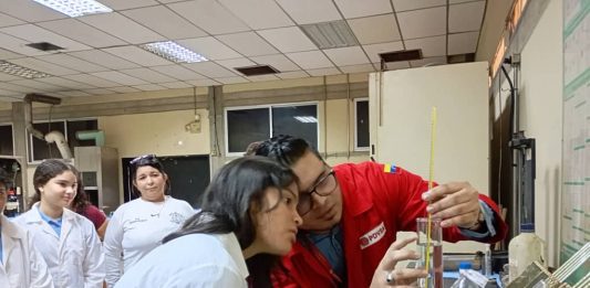 Estudiantes del tercer año de la UEN Alí Primera disfrutan experiencia vivencial en PDVSA