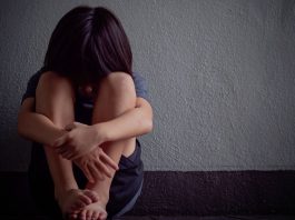 Abusada sexualmente una niña por tres tíos y un vecino