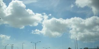 Ellos deslizaron en el distribuidor Bolívar de Punto Fijo