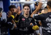 Leones eliminó a Tiburones
