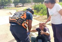 Pareja de motorizados deslizó en la urbanización Independencia de Coro