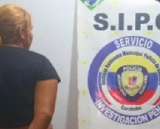 Presa mujer por agredir a su hija de 13 años