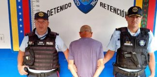 Sexagenario mató una perrita a palos