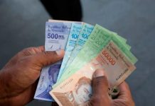 Comenzó pago de último mes de aguinaldos a empleados públicos