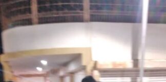 Reportan un vuelco de vehículo en la urbanización Jorge Hernández