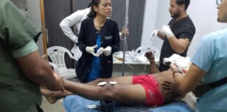 Motorizados sufrieron serias lesiones en colisión de motos en Chichiriviche