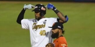 Tigres se mantiene con vida