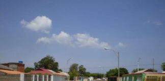 Choque de vehículos en la Comunidad Cardón dejó a conductor lesionado