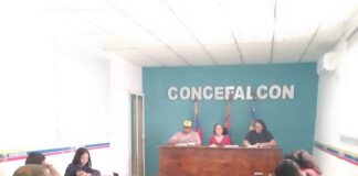 Concejales opositores del municipio Falcón desconocen legitimidad del Presidente Maduro