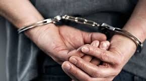 Detienen a motorizado en Bicentenario de Punta Cardón