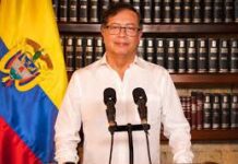 Petro: No habían criminales en los migrantes deportados