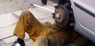 Le cayó un carro encima en Bobare