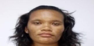 Mujer pellizcaba con un cortaúñas a su hijo