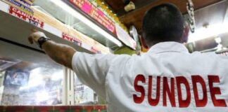 Sundde sancionará a comercios que condicionen el pago en bolívares