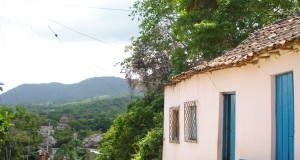 Adolecentes se cayó de vehículo en marcha en Cabure