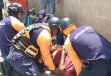 Caletero cayó de la plataforma de un camión y esto le sucedió