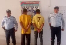 Detenidos por golpear a una mujer