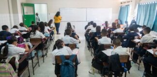 Planteles educativos mantendrán horarios regulares ante condición climática