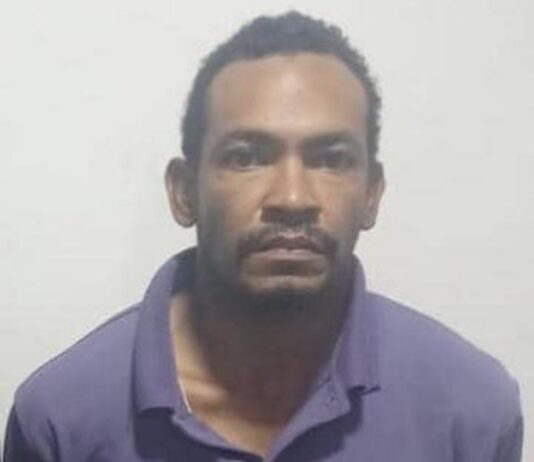 Le dio una paliza a su mujer embarazada y perdió el bebé