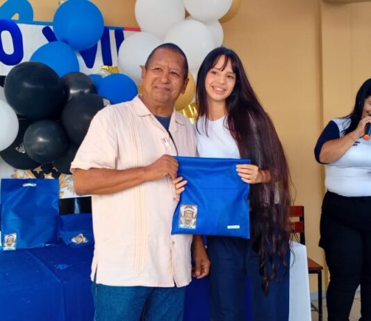 Futuros bachilleres comienzan a celebrar su promoción
