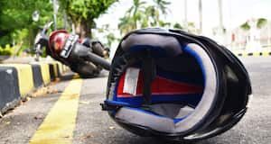 Coro | Se deslizó en su motocicleta