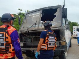 Incendio de buseta dejó seis lesionados en Chichiriviche