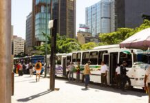 Venezolanos destinan 50 % de sus ingresos para cubrir alimentos y transporte