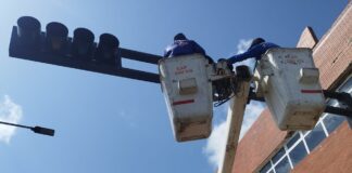 Alcaldía de Carirubana recupera semáforo de la avenida Coro