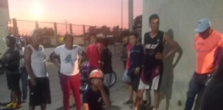 En Fotos| Colisión entre moto y Optra en el centro de Punto Fijo