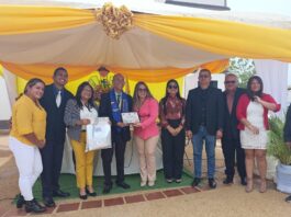 Los Taques rinde honor a la Cruz de Mayo y al pueblo trabajador