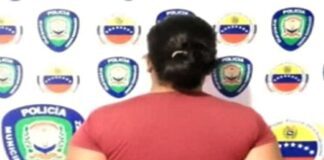 Le cayó a palos a su hijo de 8 años