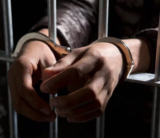 18 años por abusar y robar a una mujer