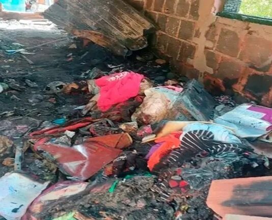 Explosión en vivienda provoca la muerte de dos abuelos y su nieta