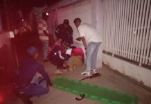 Motorizado «borracho» chocó con un camión estacionado